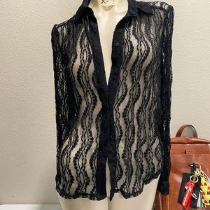 Melograno Rico lace woman’s size medium button down shirt